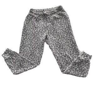 American Eagle Women's Cheetah Print loungewear/Joggers SP AHH MAZINGLY soft